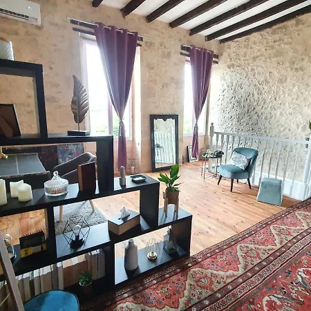 Holiday home Reolais