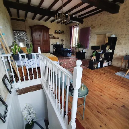 Holiday home Reolais *