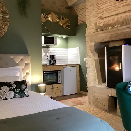 Reolais Holiday home Saint-Seve